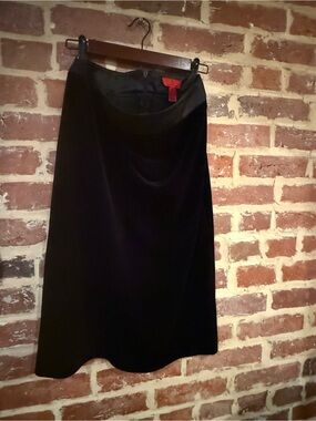 VTG 90’s Black Velvet A-Line Skirt - Vintage 90’s